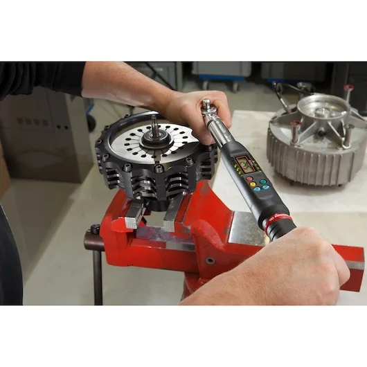 Facom E.306A135S source-reviewed product